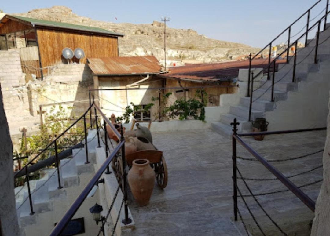 Glamada Cave Bed & Breakfast อูร์กุบ ภายนอก รูปภาพ