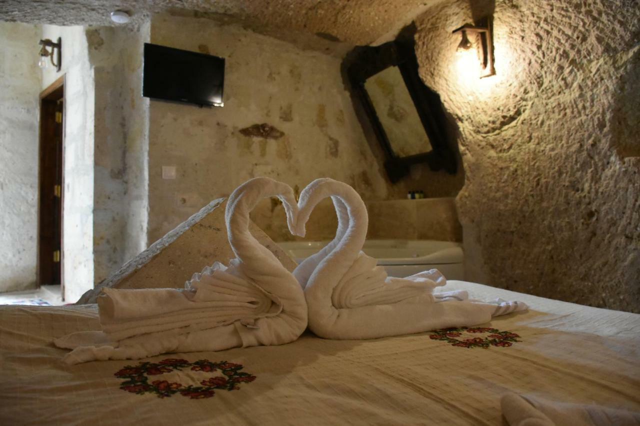 Glamada Cave Bed & Breakfast อูร์กุบ ภายนอก รูปภาพ